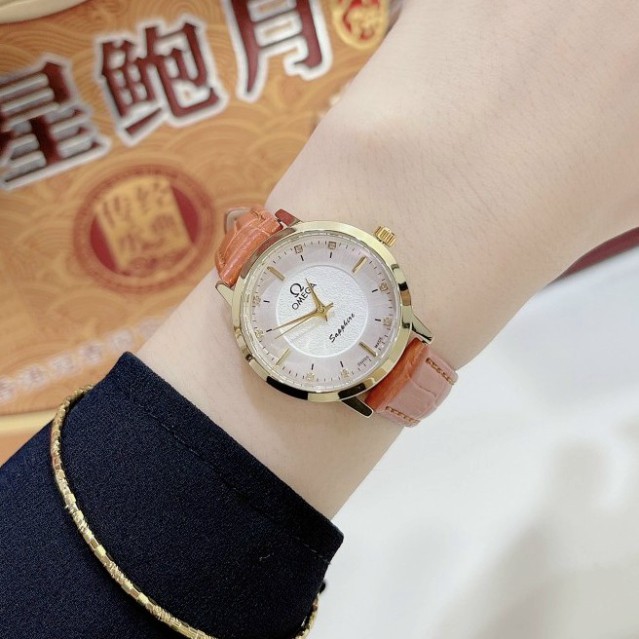 Đồng hồ nữ Omega, dây da mềm, hai màu nâu và đen, hàng full box, thẻ bảo hành 12 tháng - Dongho.omega