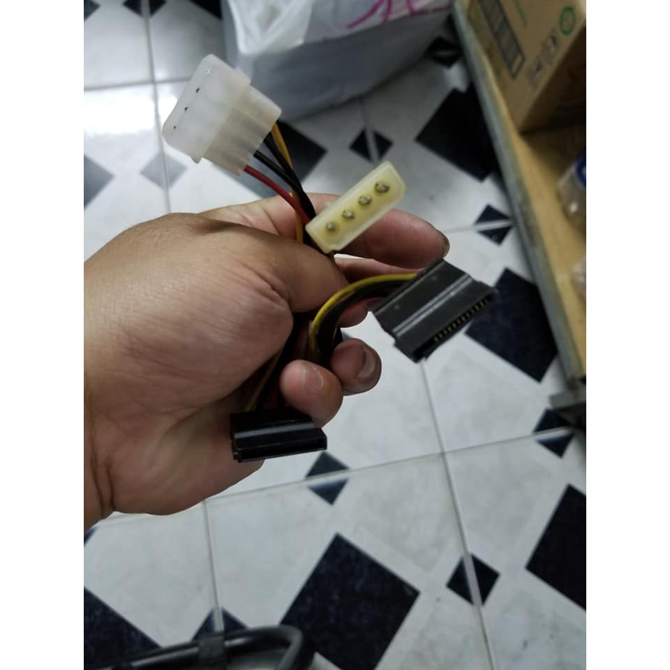 Cáp chuyển đổi dây nguồn Ata sang sata