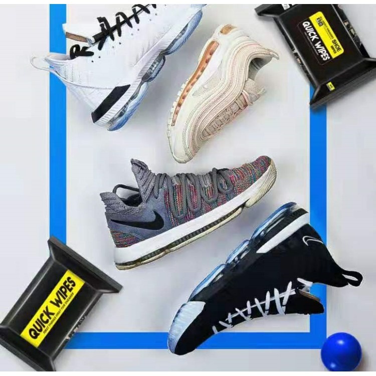 Khăn giấy ướt lau giày sneaker Quick Wipes 12 khăn chùi vệ sinh giày siêu tốc , nhỏ gọn, bỏ túi
