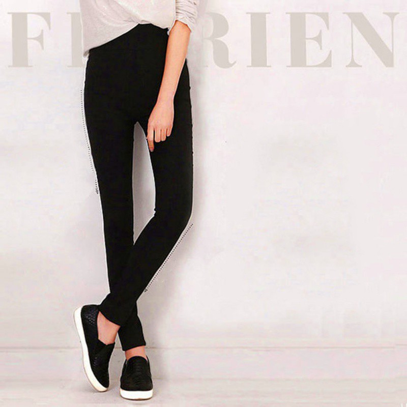 Quần legging lưng cao chất liệu co giãn thoải mái | BigBuy360 - bigbuy360.vn