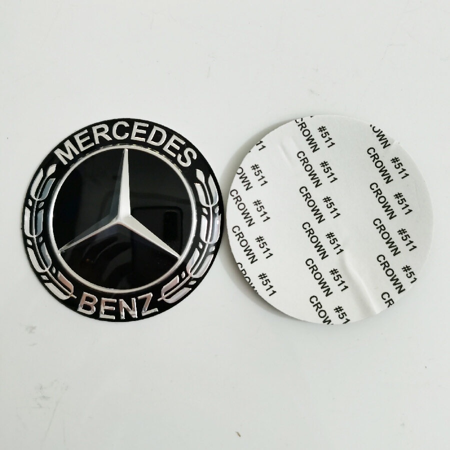 Bộ 4 Miếng Dán Trang Trí Trục Bánh Xe 65mm In logo Mercedes Benz AMG Apple