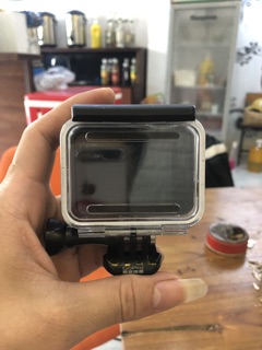 Camera GoPro Hero 7  ( mới mua đk 3 tháng - dùng đk 2 lần )