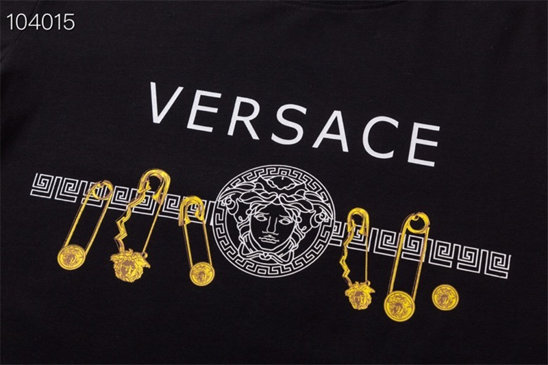 Áo Thun Tay Ngắn Cổ Tròn Chất Liệu Cotton Hiệu Versace Thời Trang 2006