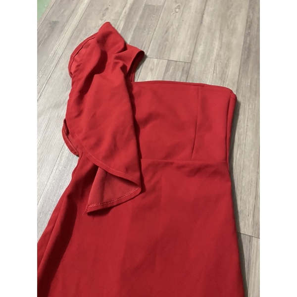 2hand đầm đỏ body