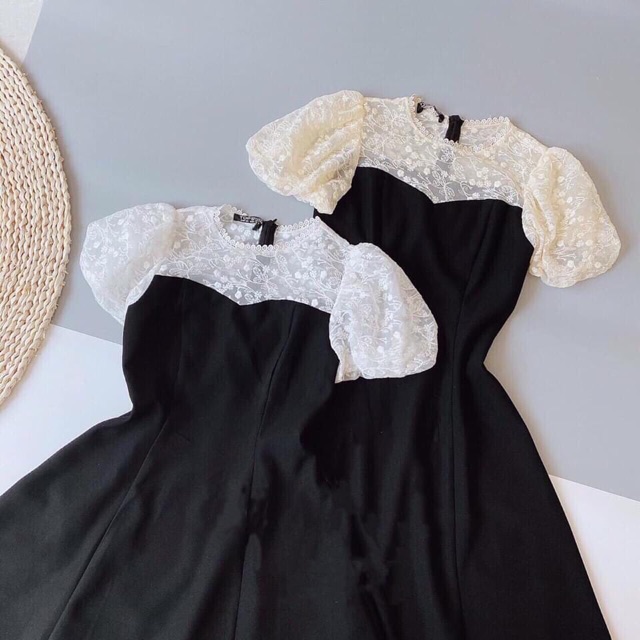 Váy xoè phối ren