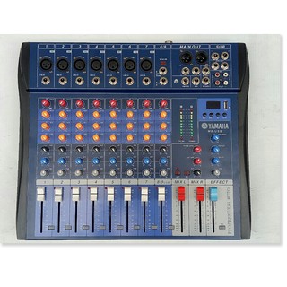 Mixer Yamaha M8