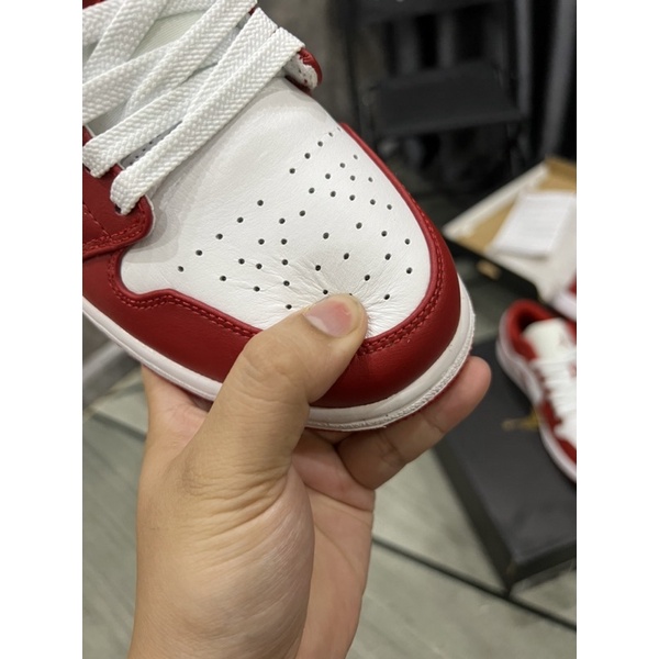 Giày thể thao cổ thấp | Jordan 1 low Gymred