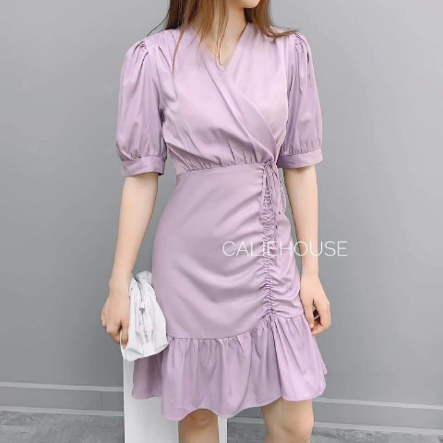 Pass váy Calie house mặc 1 lần. mua mới giá 450k.Sz L fom nhỏ