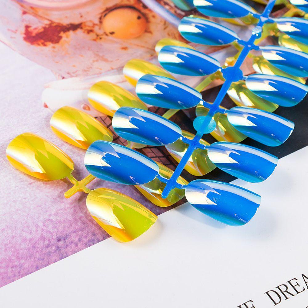 Móng Tay Giả Tráng Gương Màu Holographic Thời Trang