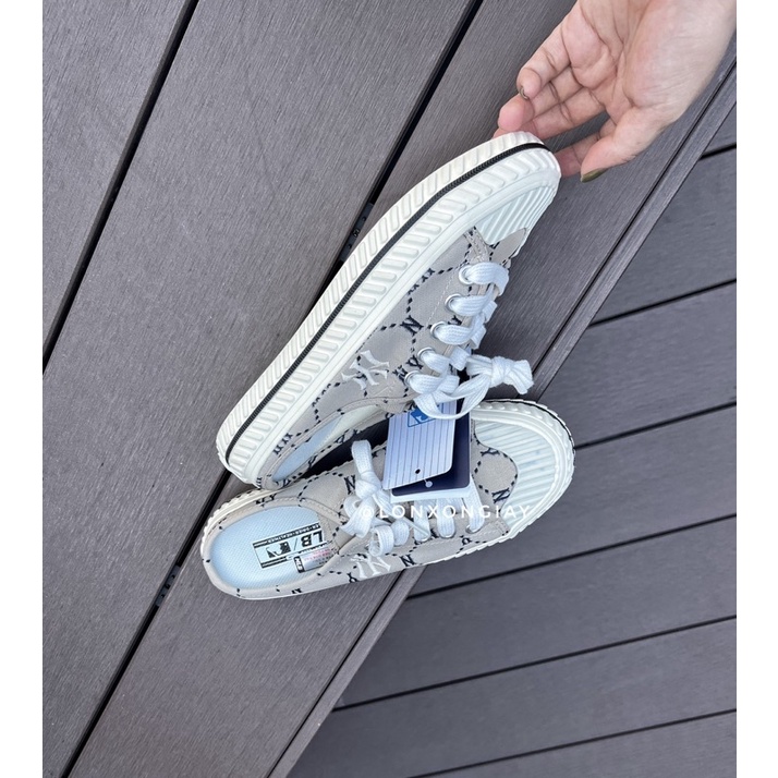 GIÀY THỂ THAO M.L.B MULE HOLO BROWN