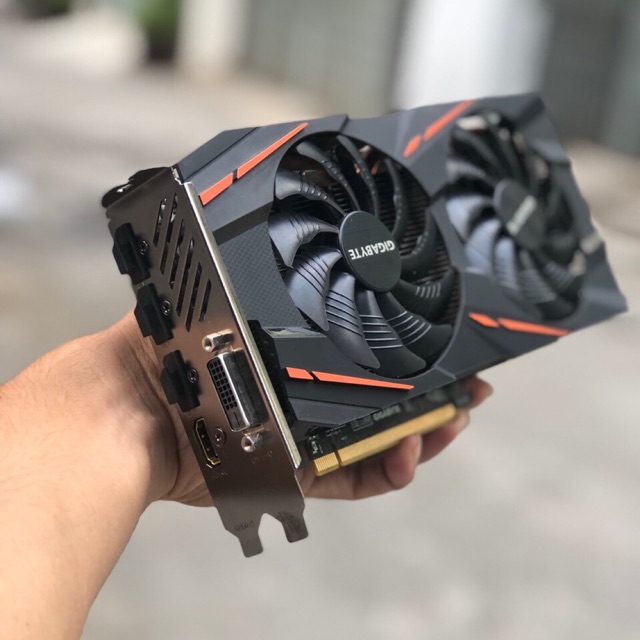 Card màn hình giá rẻ Giga580 4g gaming led GBR