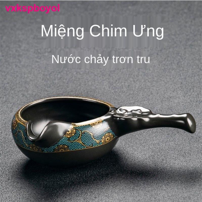 đồ chơiBộ ấm trà mới của Trung Quốc gia dụng Hoàn thành bằng gốm Kung Fu Lười Cối đá Tạo tác tự động Khay