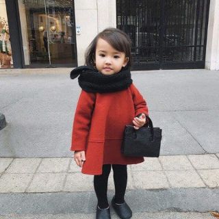 Váy dạ đỏ cho bé