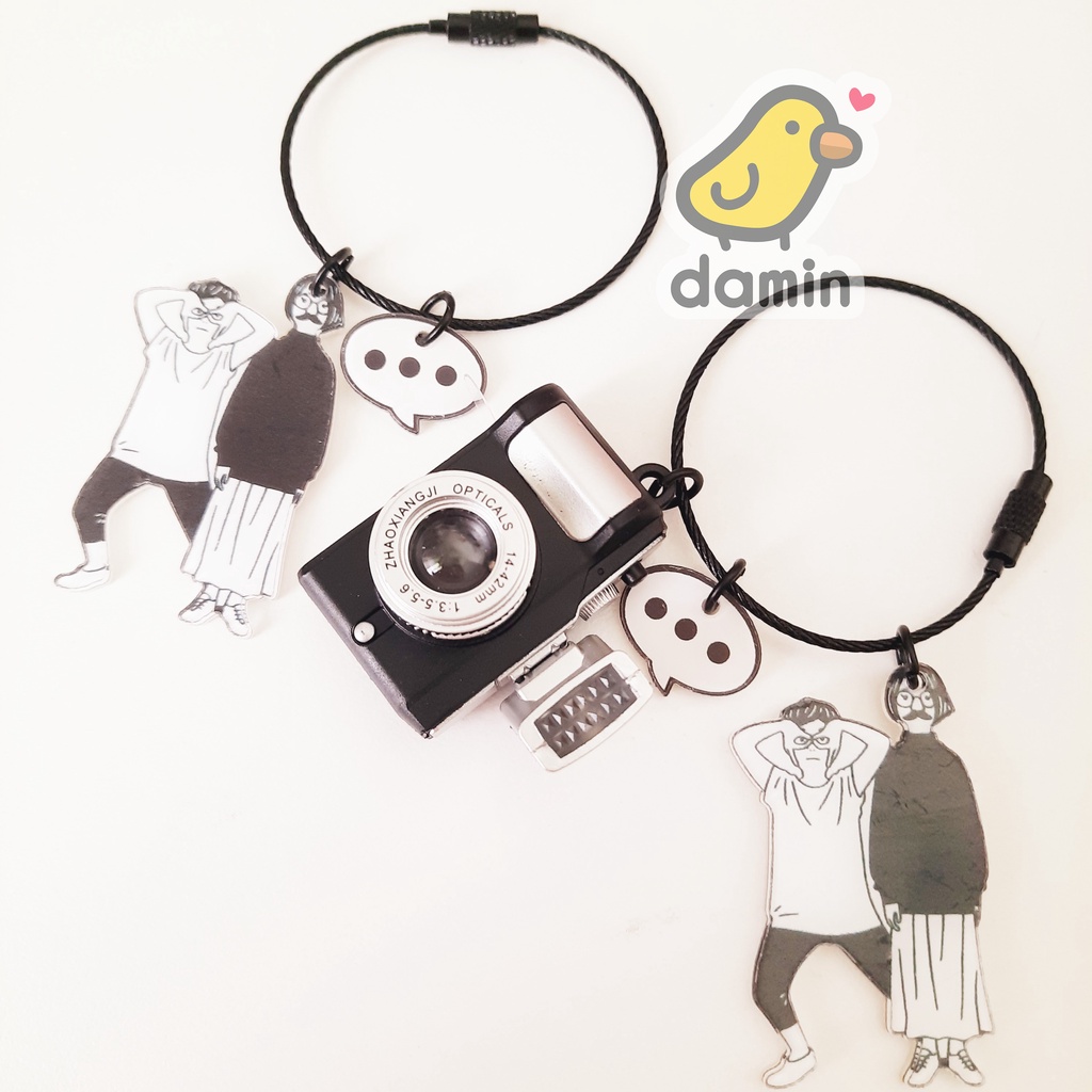 Móc Khoá Cặp Đôi Cute Hàn Quốc, Keychain Nhựa Kèm Máy Ảnh Đèn Led