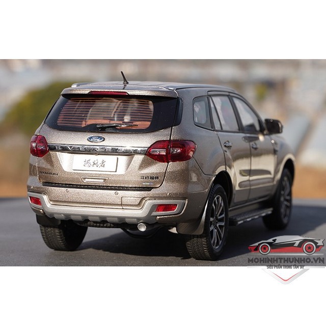 Xe mô hình Ford Everest 2019, tỉ lệ 1:18, Dealer