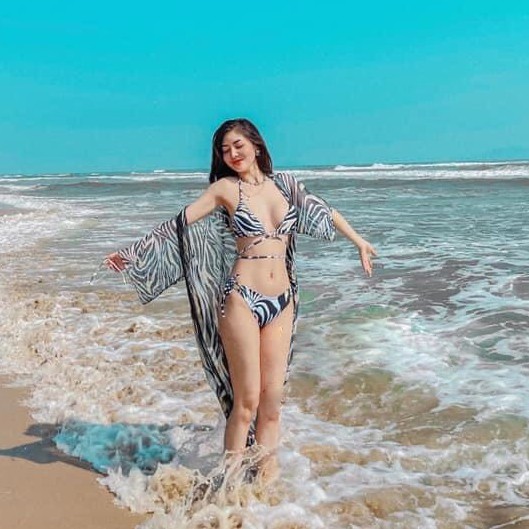 BIKINI 2 MẢNH HỌA TIẾT NGỰA VẰN KÈM ÁO KHOÁC CAO CẤP BIKINISTORE | BigBuy360 - bigbuy360.vn