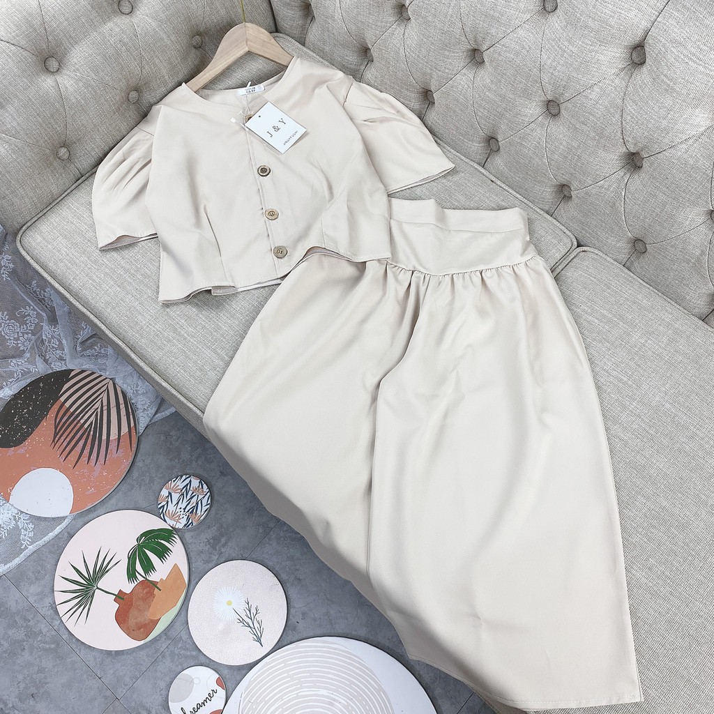 Set đồ nữ cá tính, set quần lửng áo quây đi chơi sang chảnh mùa hè đẹp 8A00181 | BigBuy360 - bigbuy360.vn