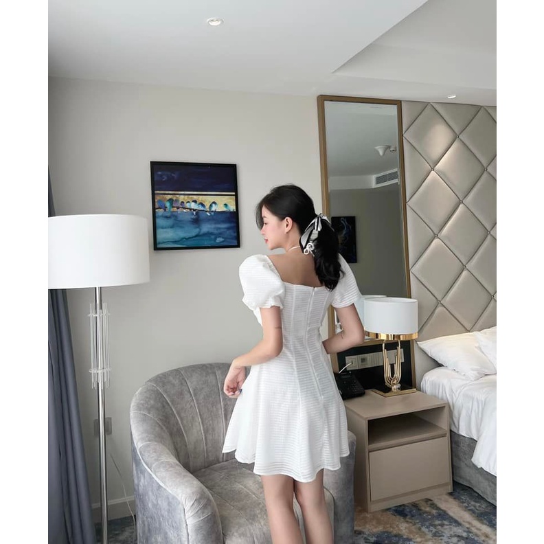 [HÀNG THIẾT KẾ CAO CẤP] Đầm Xòe Tay Phồng Cổ Chéo Vải Xốp Đi Tiệc / Du Lịch Dễ Thương Màu Trắng