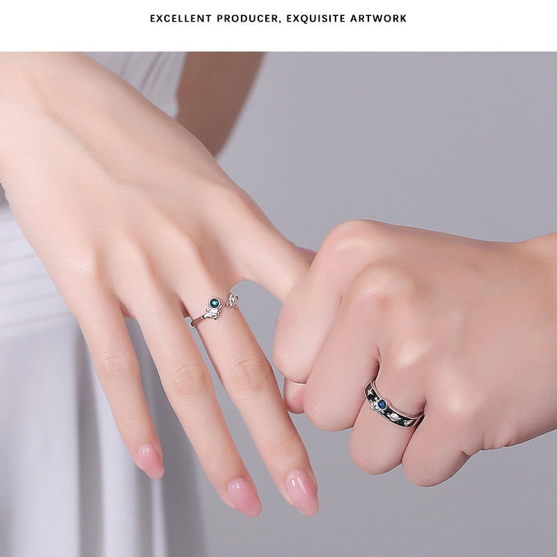 Nhẫn Thiết Kế Hình Phi Hành Gia Độc Đáo Dành Cho Cặp Đôi