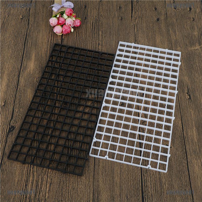 Dụng cụ đựng thức ăn cho cá siêu bền