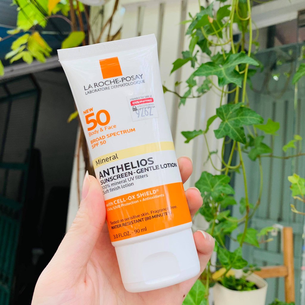 Kem chống nắng La Roche-Posay Anthelios Mineral SPF 50 Sunscreen Lotion Face & Body ( 90mL )