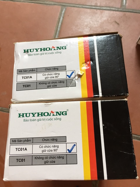 Tay co thuỷ lực Huy Hoàng có giữ cửa 90 độ ( chính hãng)