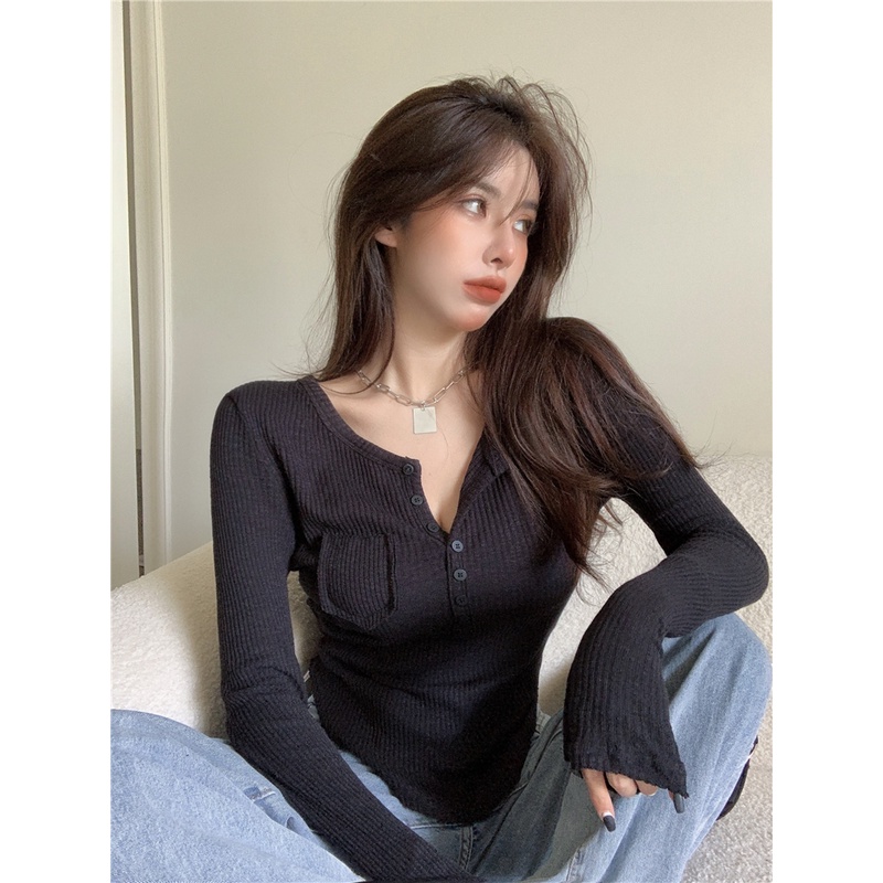 Áo DUNEA 3.3 dài tay cổ chữ V phối túi nút gợi cảm cho nữ