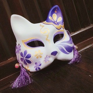 Mặt nạ cáo vẽ  gia sàn