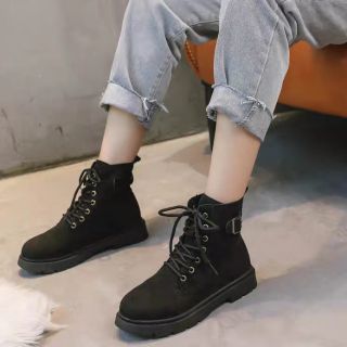 Combat boot da lộn trẻ trung cá tính