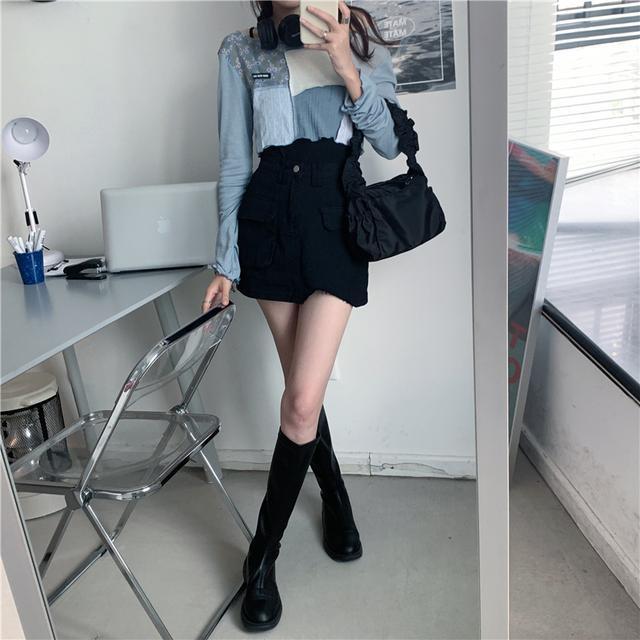 Set Chân Váy Và Áo Thun Tay Ngắn Thời Trang Phong Cách Hàn Quốc Cho Nữ