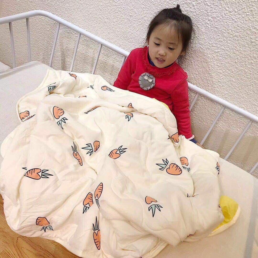 Chăn đơn họa tiết Hello Kitty dễ thương cho bé mẫu giáo