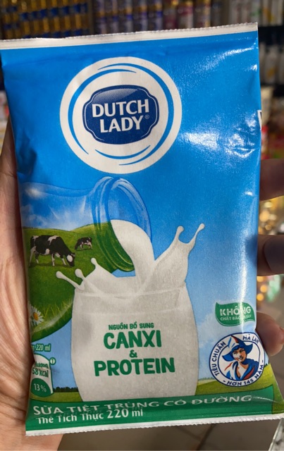 10 Bịch Sữa Cô Gái Hà Lan Duch Lady có đường 220ml