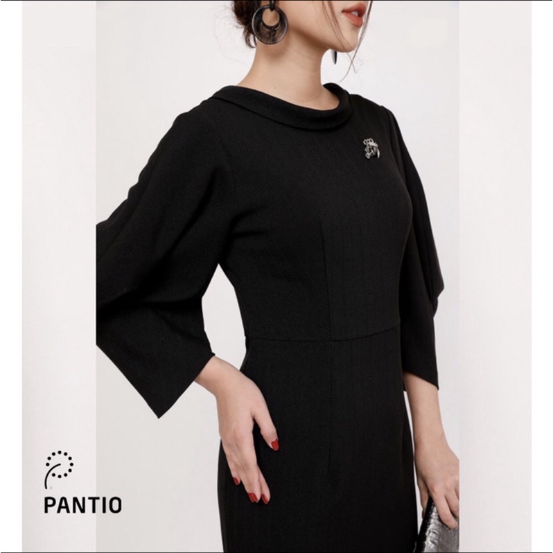 Pantio newtag đầm đen tay xếp xoè nguyên tag M/L
