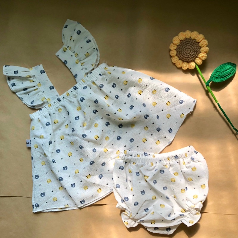 Bộ đồ mùa hè vải đũi áo 2 dây cánh tiên quần bèo cho bé gái 7-18kg