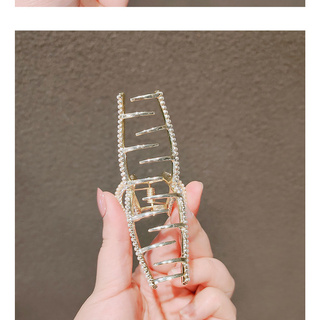 Kẹp Tóc Đính Đá 7.3 x 4cm