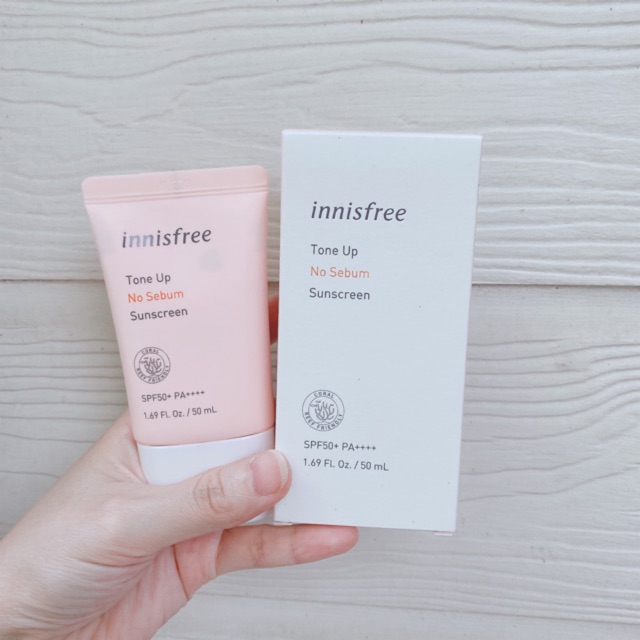 KEM CHỐNG NẮNG INNISFREE DAILY UV PROTECTION CREAM NO SEBUM SPF35 PA+++