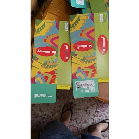Hộp đựng giày dép havaianas