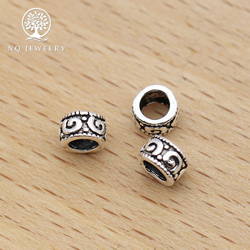 Charm bạc hạt châu tròn khắc hoa sen - NQ Jewelry