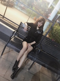Chân váy bò buộc dây