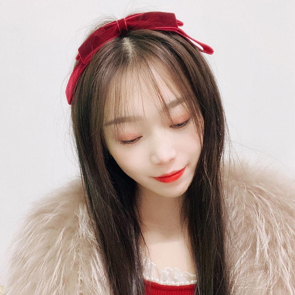 1 Băng Đô Vải Nhung Đính Nơ Xinh Xắn Cho Nữ