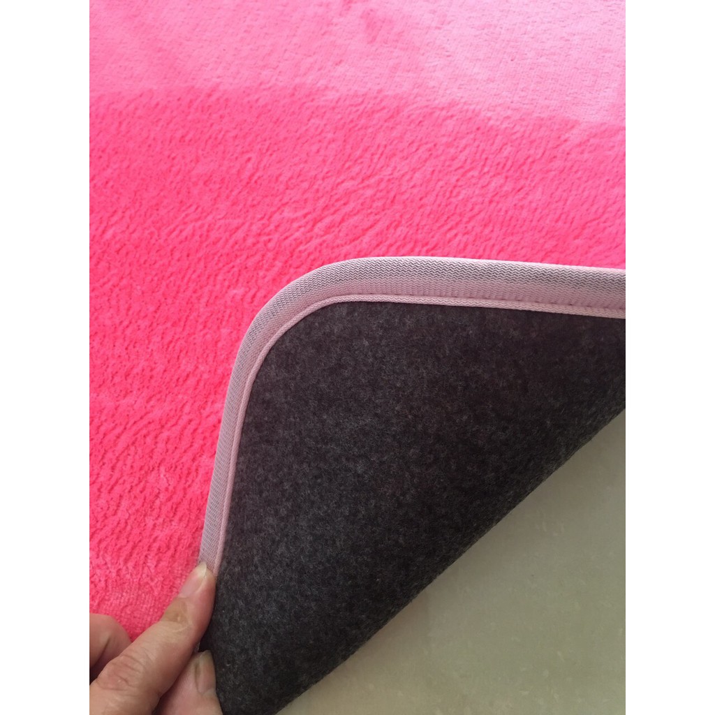 thảm cho bé - thảm trải sàn màu hồng