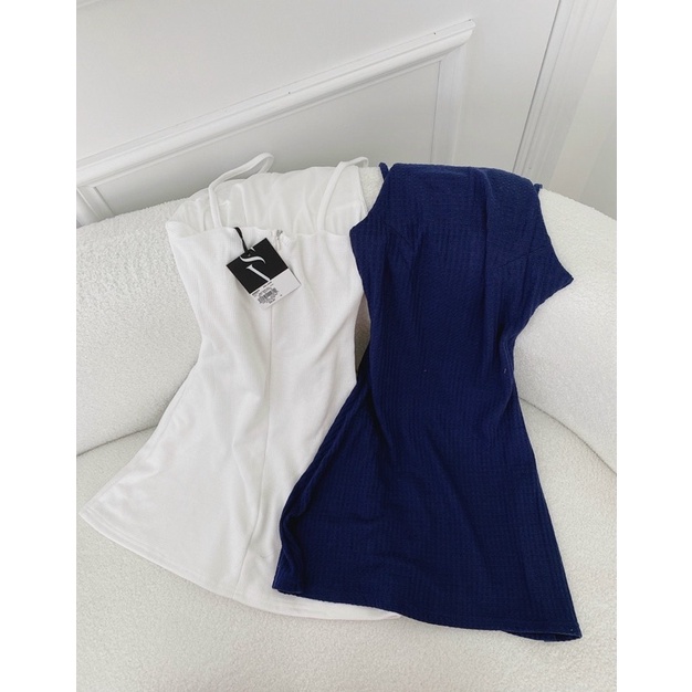 Váy body yếm 2m xuất sắc