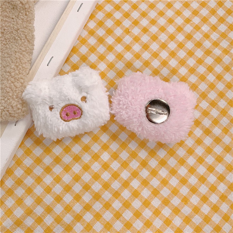 Ghim cài trang trí hình chú heo bông dễ thương B0028