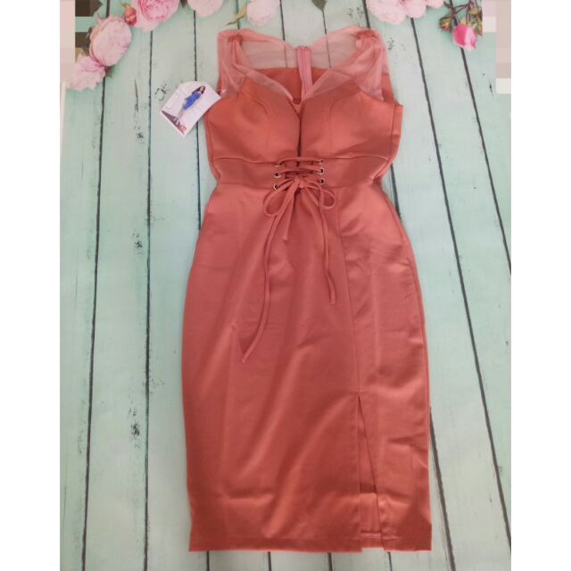 Đầm body phối lưới siêu sang