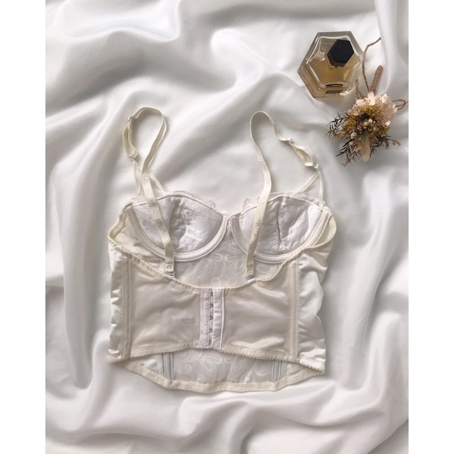 Áo corset trắng ren croptop 2hand