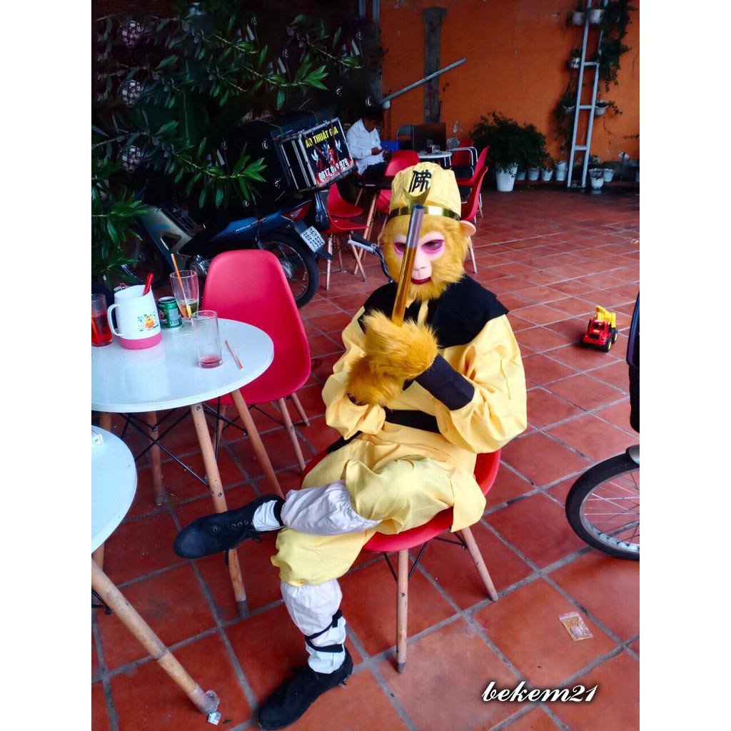 - Mặt nạ tôn ngộ không  - - mặt nạ hóa trang chư bát giới