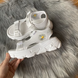 Dép sandal nữ hoa cúc siêu hot mới nhất , hot trend 2020 hapu