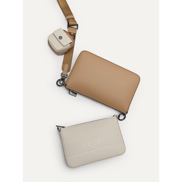 Túi đeo chéo PD nam Sling With Earphone Holder