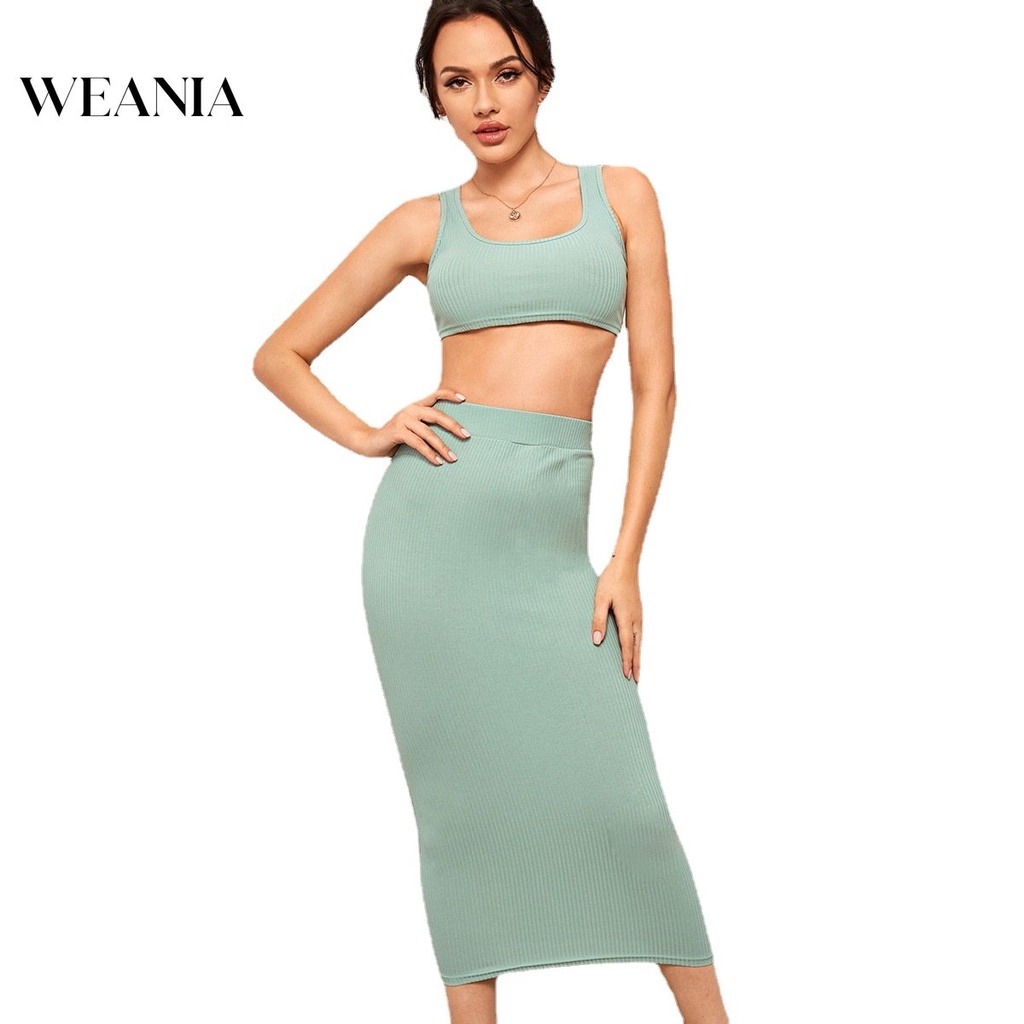 Bộ Áo Tank Top Hai Dây Màu Trơn Phối Chân Váy Dài Lưng Cao Thời Trang