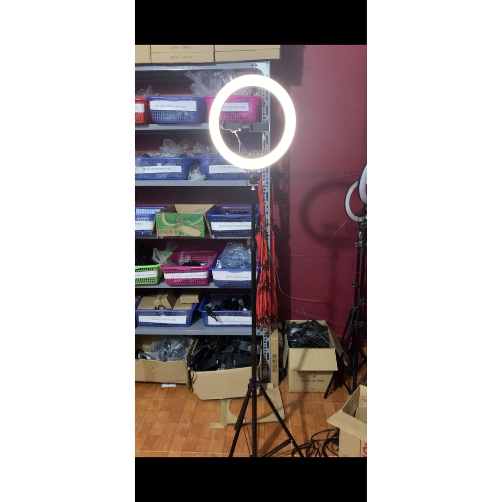 Đèn Livestream Chụp Ảnh, Make Up, Đèn Livestream Bán Hàng + Kẹp đt + Chân 2m1